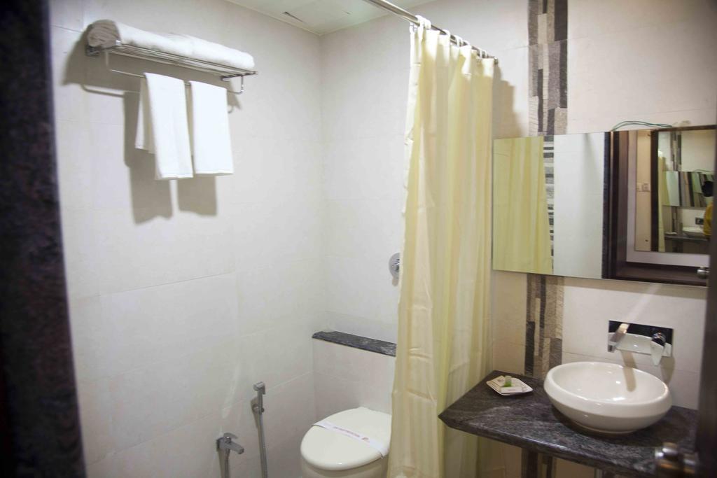 Hotel Pearls Aurangabad  Bilik gambar